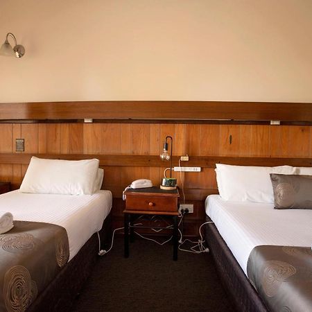 Hi Way Eight Motor Inn Стауэлл Экстерьер фото