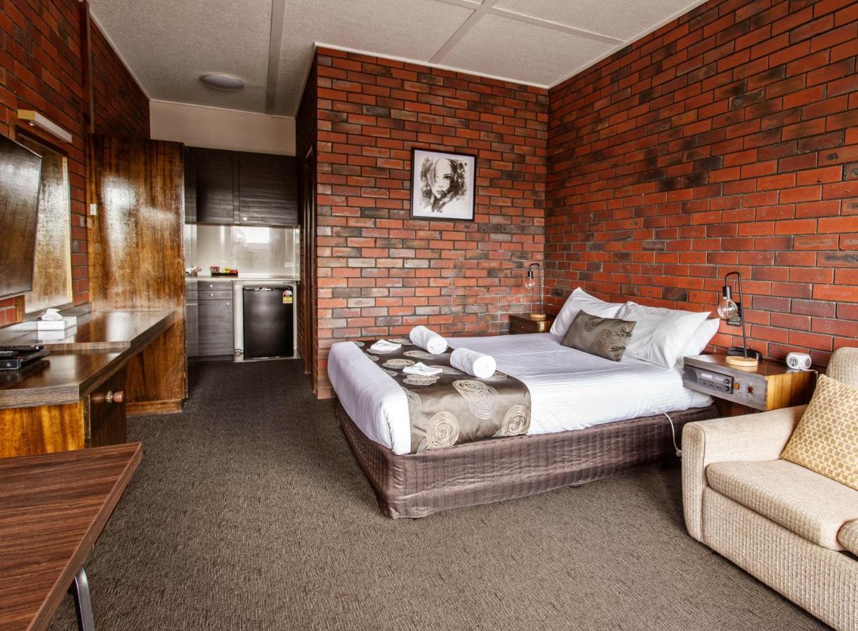 Hi Way Eight Motor Inn Стауэлл Экстерьер фото