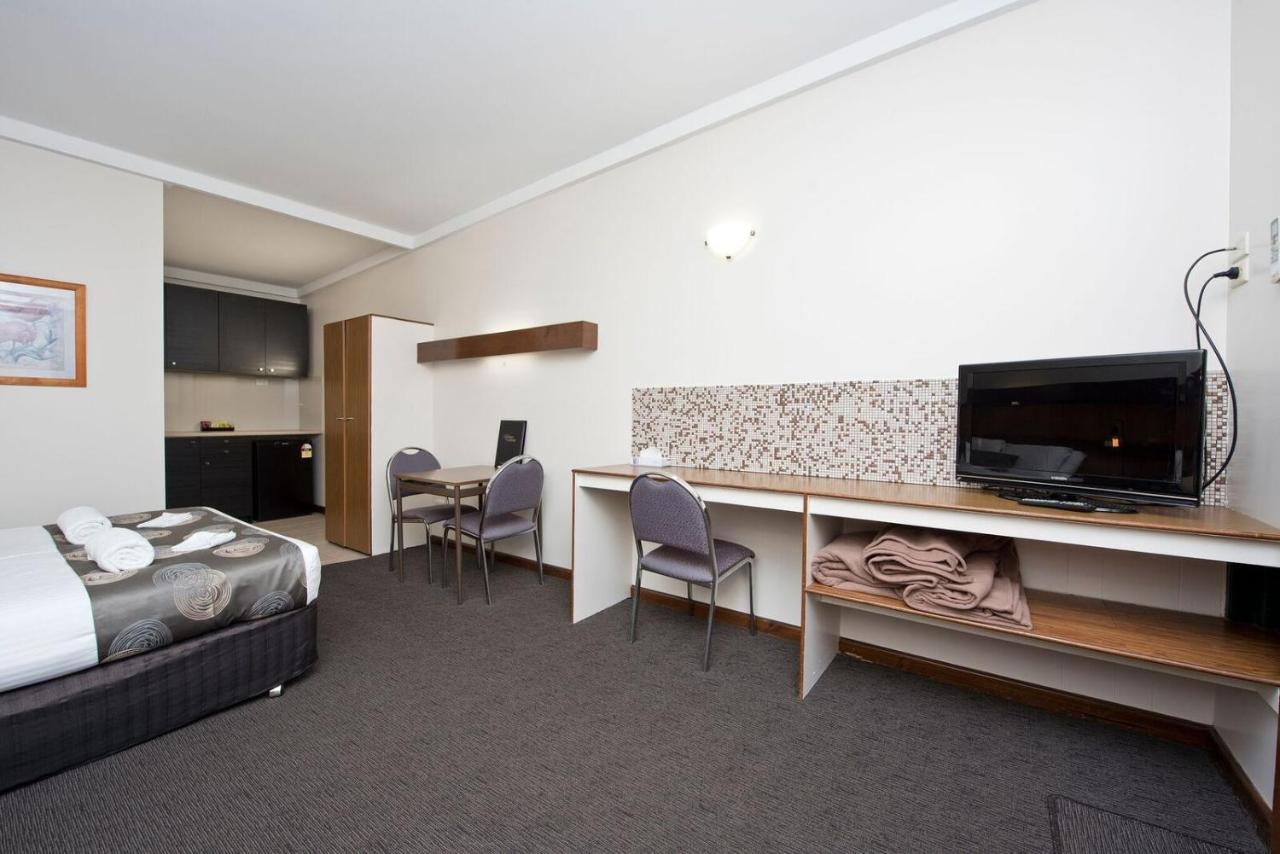 Hi Way Eight Motor Inn Стауэлл Экстерьер фото